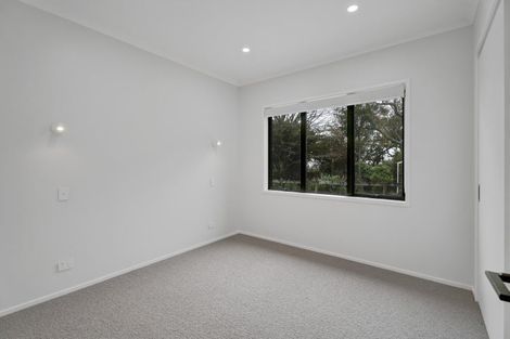 Photo of property in 21 Airport Drive, New Plymouth Airport, New Plymouth, 4373