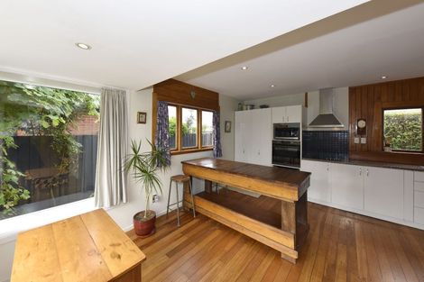 Photo of property in 40 Nortons Road, Avonhead, Christchurch, 8042