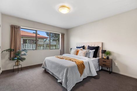 Photo of property in 72 Evans Road, Papamoa Beach, Papamoa, 3118