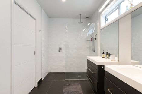 Photo of property in 14 Oceania Sands Way, Papamoa Beach, Papamoa, 3118