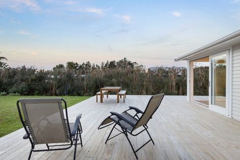 Photo of property in 10 Ivy Lane, Mangawhai Heads, 0505