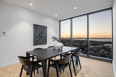 Photo of property in 4/107 Rowandale Avenue, Manurewa, Auckland, 2102