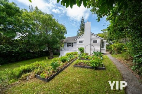 Photo of property in 51 Tarawera Road, Johnsonville, Wellington, 6037