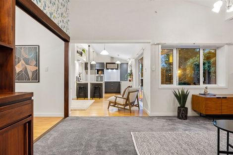 Photo of property in 152 Riverlaw Terrace, Saint Martins, Christchurch, 8022