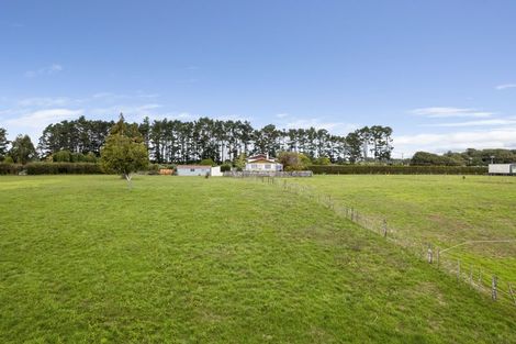 Photo of property in 155 Cross Road, Lepperton, New Plymouth, 4373