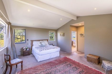 Photo of property in 15 Maharakeke Road, Waipukurau, 4281