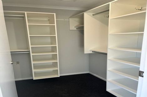 Photo of property in 9 Koru Loop, Paraparaumu, 5032