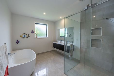 Photo of property in 16 Broomleigh Drive, Rolleston, 7615