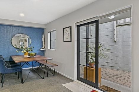 Photo of property in 2/25 Hollies Crescent, Johnsonville, Wellington, 6037