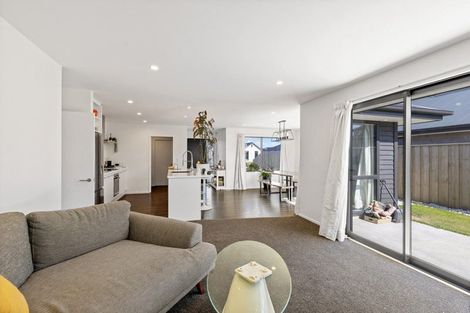 Photo of property in 25 Grimwood Street, Woodend, 7610