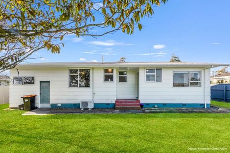 Photo of property in 32 Cascade Crescent, Westbrook, Palmerston North, 4412