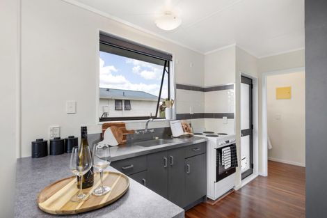 Photo of property in 21b Purcell Place, Melville, Hamilton, 3206