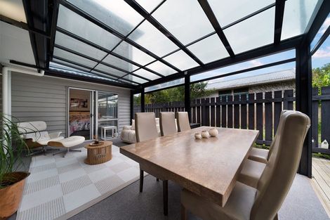 Photo of property in 28b Kirrie Avenue, Te Atatu South, Auckland, 0610