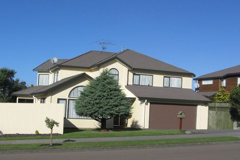 Photo of property in 135 Westchester Drive, Churton Park, Wellington, 6037