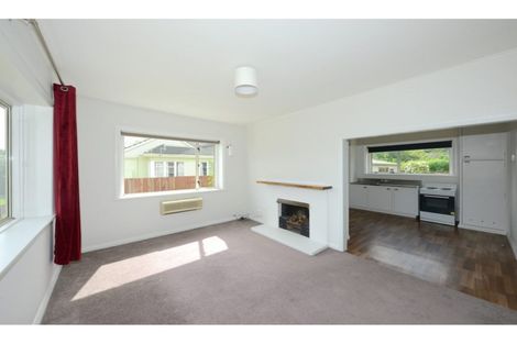 Photo of property in 16 Mccombs Street, Somerfield, Christchurch, 8024