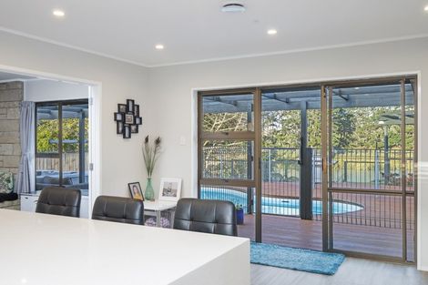 Photo of property in 8 Koromiko Place, Waiuku, 2123