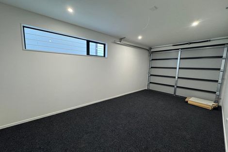 Photo of property in 3/90 Picasso Drive, West Harbour, Auckland, 0618
