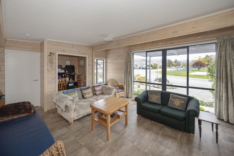 Photo of property in 2 East Road, Otematata, 9412