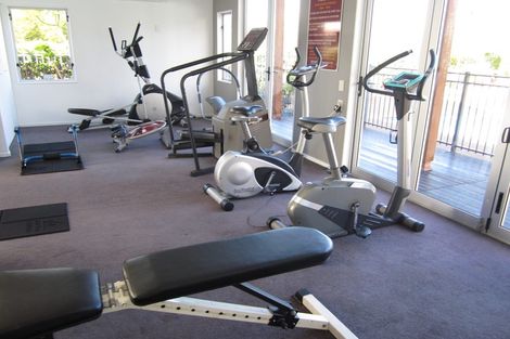 Photo of property in 3 Opito Way, East Tamaki, Auckland, 2013