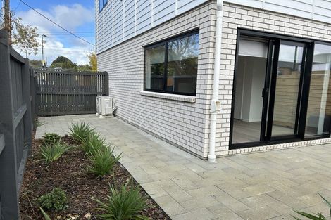 Photo of property in 57 Whati Lane, Henderson, Auckland, 0612