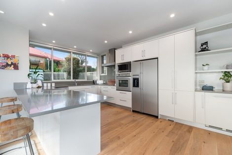 Photo of property in 21 Henry Hill Road, Taupo, 3330