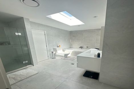 Photo of property in 38c Links Road, New Lynn, Auckland, 0600