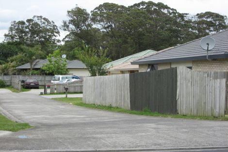 Photo of property in 30b Kayes Road, Pukekohe, 2120