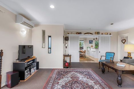 Photo of property in 19b Pine Road, Orewa, 0931