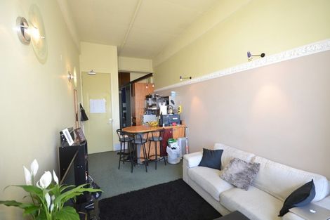 Photo of property in Qba Apartments, 2q/51 Webb Street, Mount Cook, Wellington, 6011