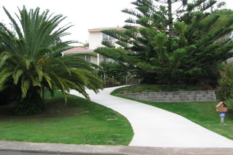 Photo of property in 33 Glamorgan Drive, Torbay, Auckland, 0630