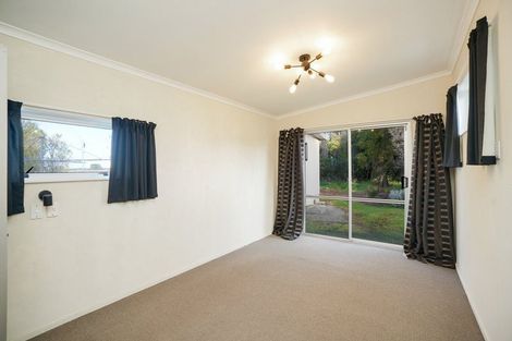 Photo of property in 49 Ferry Road, West Plains, Invercargill, 9879