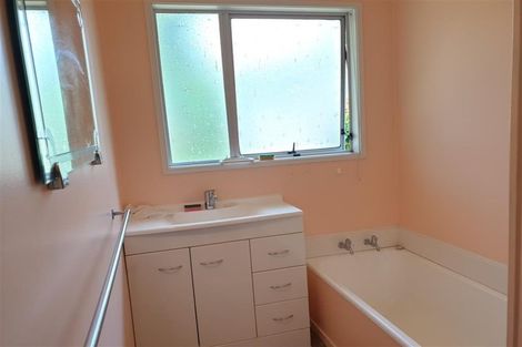 Photo of property in 88 John Downs Drive, Browns Bay, Auckland, 0630