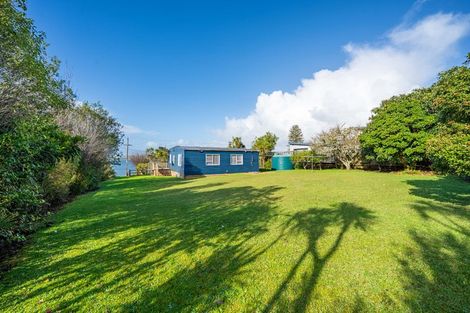 Photo of property in 20 Komiti Road, Tinopai, 0593