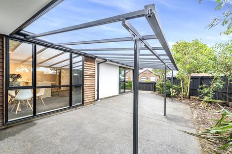 Photo of property in 2 Ader Close, Halswell, Christchurch, 8025