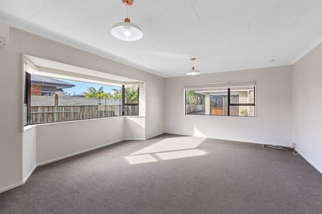 Photo of property in 20 Tukapa Street, Westown, New Plymouth, 4310