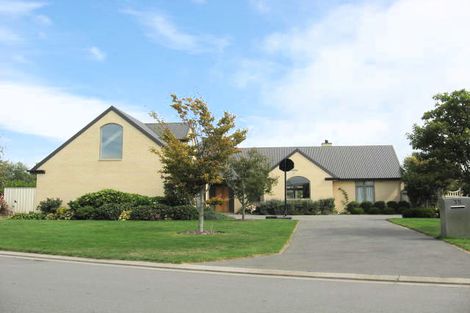 Photo of property in 35 Stonebridge Way, Prebbleton, 7604