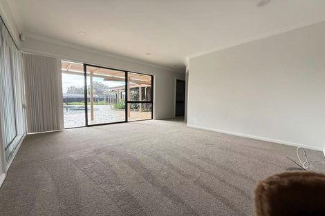 Photo of property in 322 Point View Drive, Dannemora, Auckland, 2016