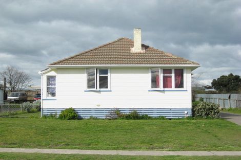 Photo of property in 13 Mackie Street, Waipukurau, 4200