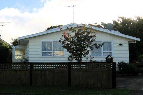 Photo of property in 37 Michael Road, Paraparaumu Beach, Paraparaumu, 5032