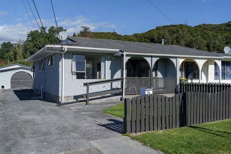 Photo of property in 5a Maire Street, Wainuiomata, Lower Hutt, 5014
