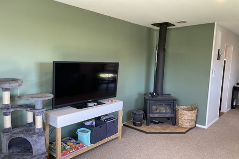Photo of property in 5 Fernbrook Place, Mairehau, Christchurch, 8013