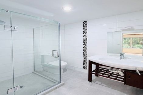 Photo of property in 152 Weatherly Road, Torbay, Auckland, 0630
