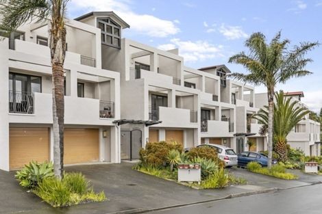 Photo of property in 8/8 Monte Cassino Place, Birkdale, Auckland, 0626