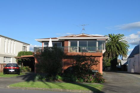 Photo of property in 3/48 Takutai Avenue, Half Moon Bay, Auckland, 2012