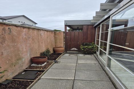 Photo of property in 39 Lucknow Terrace, Khandallah, Wellington, 6035