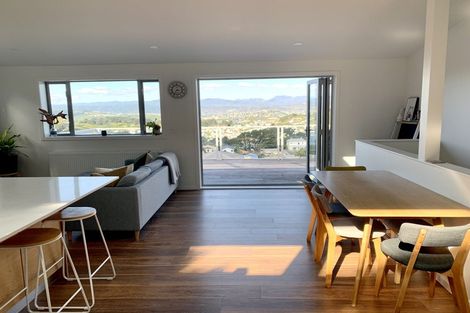 Photo of property in 27u2 Whaui Street, Vogeltown, Wellington, 6021