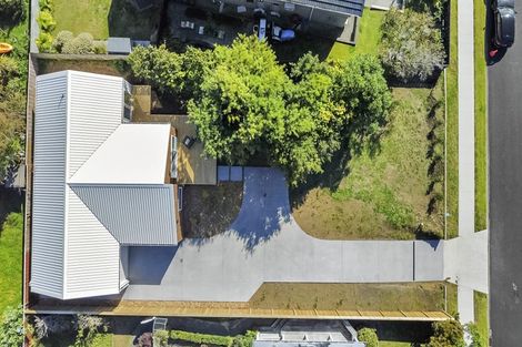 Photo of property in 52 Wairau Road, Oakura, 4314