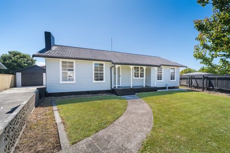 Photo of property in 12 Motuoapa Place, Kelvin Grove, Palmerston North, 4414