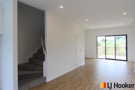 Photo of property in 9b Putiputi Way, Papakura, 2110