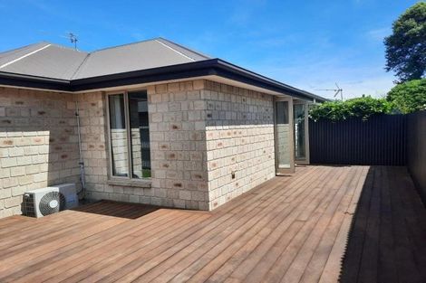 Photo of property in 65 Cleveland Street, Edgeware, Christchurch, 8013